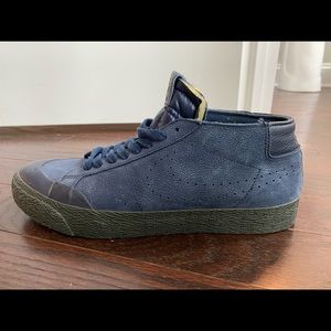 Nike SB Zoom Blazer Chukka Shoes